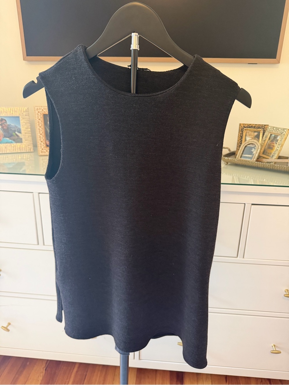 Zara Black Sleeveless Knit Tank Top